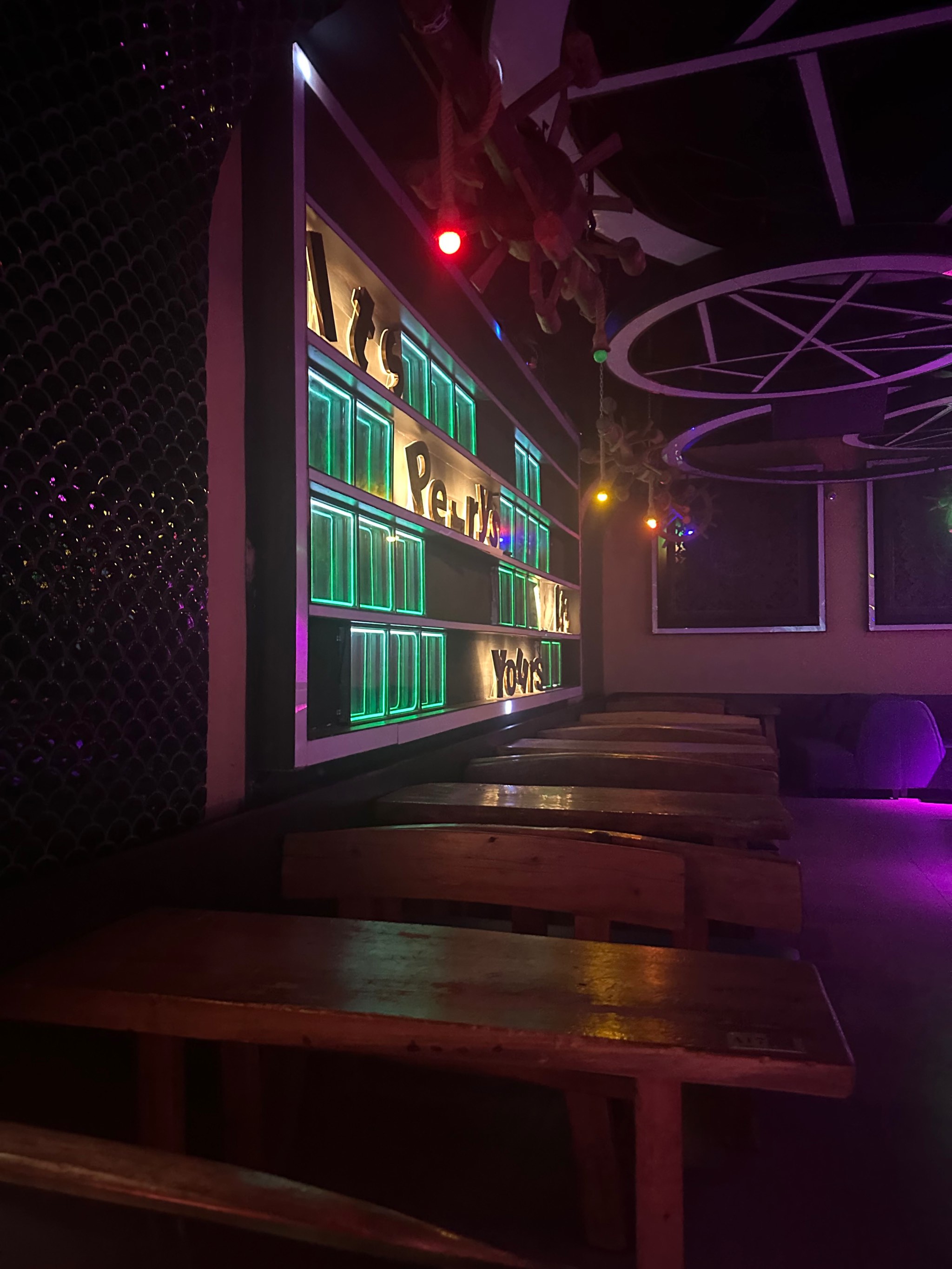 贵阳商务ktv热门商务ktv玩法推荐-花溪区ktv预定